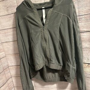 Lululemon  relaxed  fit mesh jacket grey, sage Zip-Up Hooded size 12